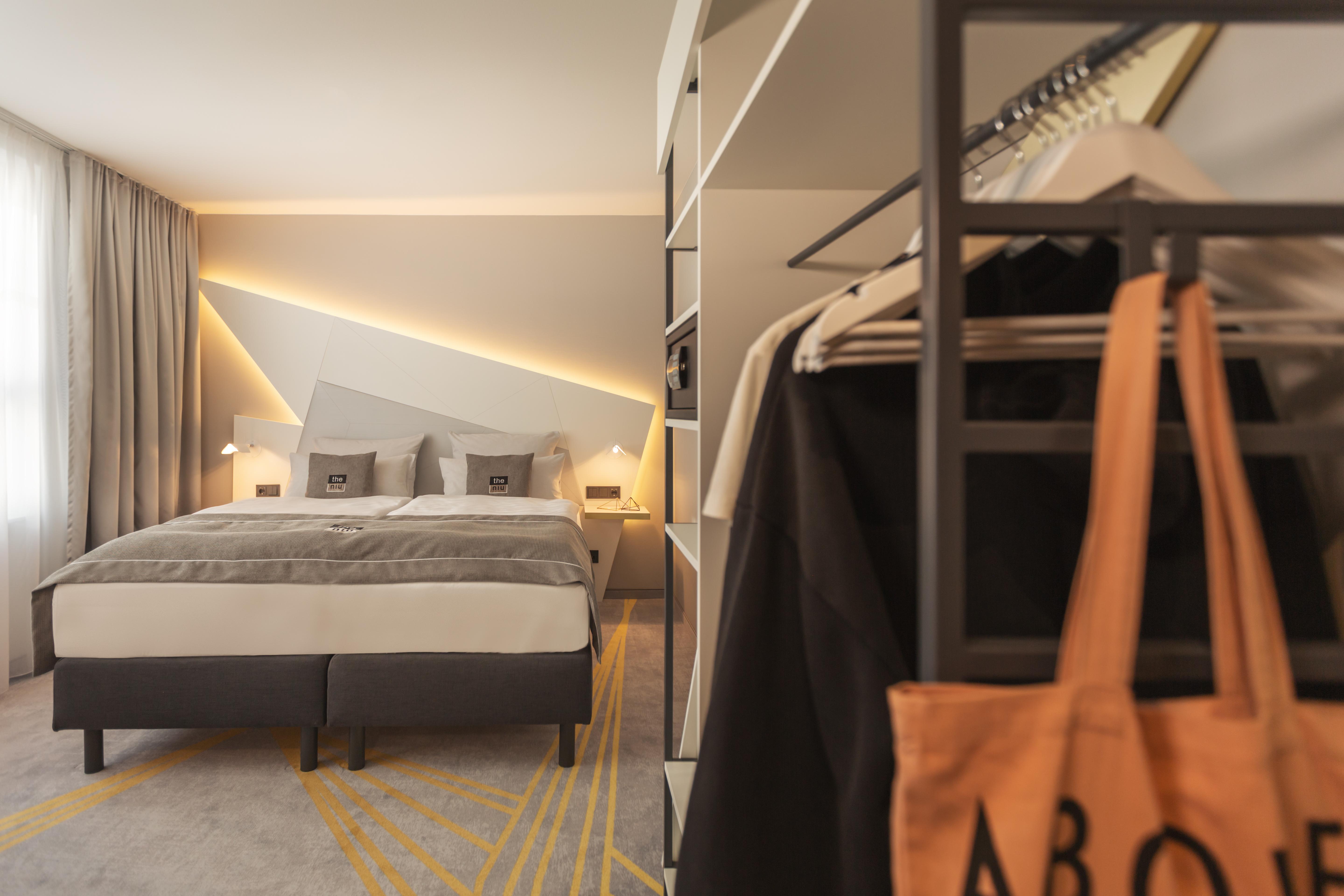 - The Niu, Coin Frankfurt Ostend By Ihg