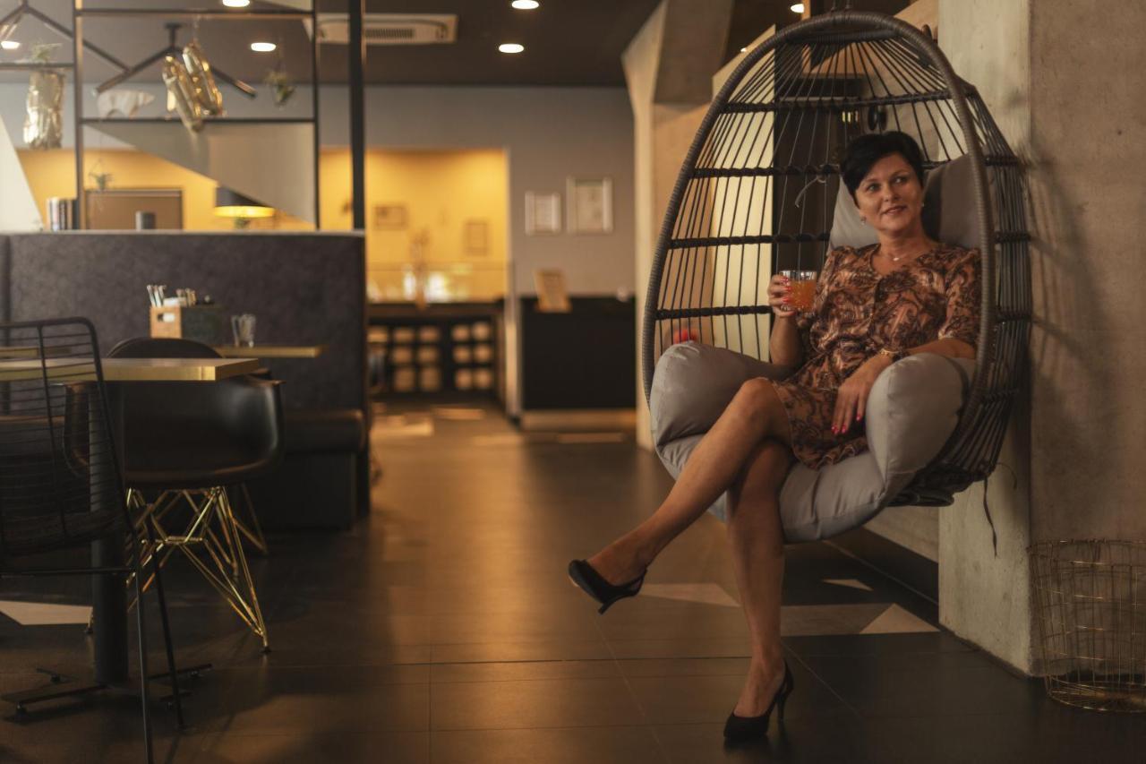 Отель - The Niu, Coin Frankfurt Ostend By Ihg